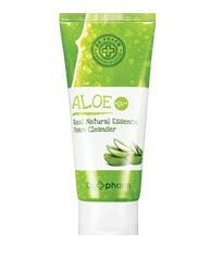 Aloe Real Natural Essence Foam Cleanser